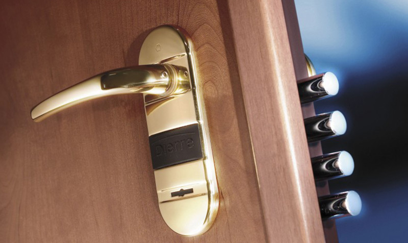 Instalação de portas blindadas