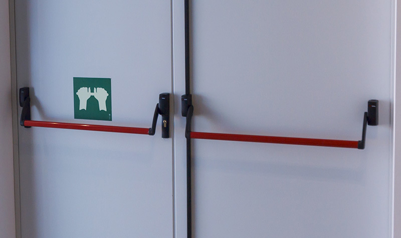 Colocação de portas Corta-Fogo Seixal